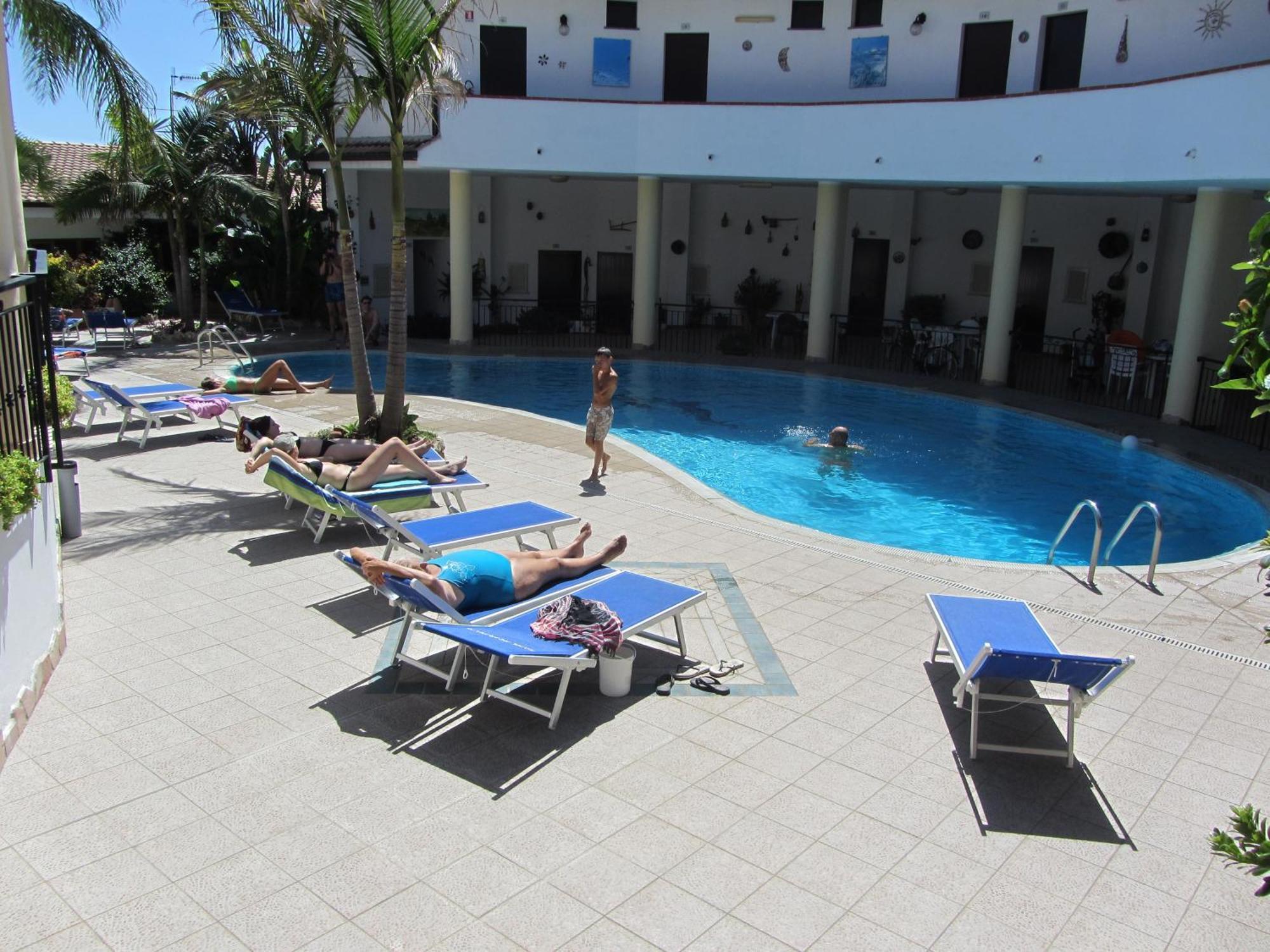 Hotel L'ancora Ex Incoronato 3*